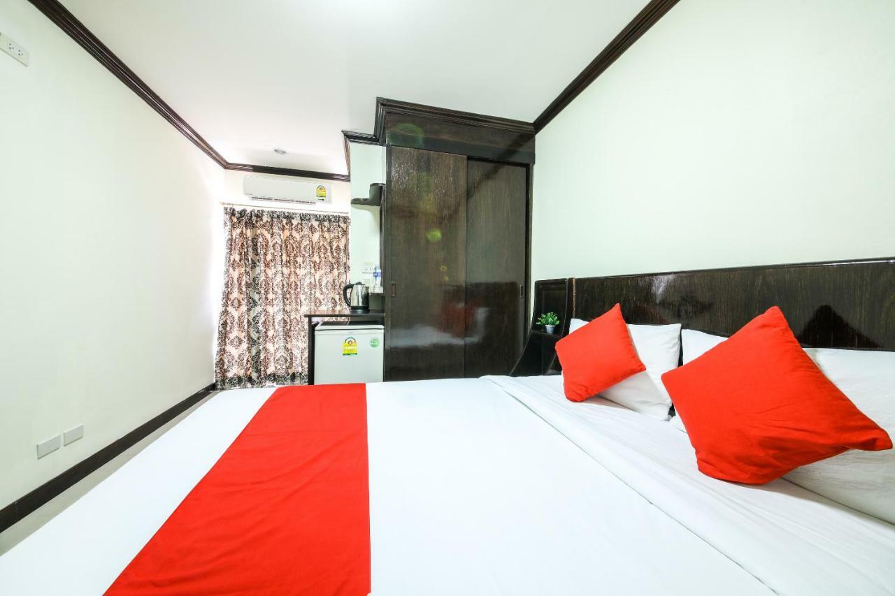 Oyo 118 Beach Walk Stay Patong Eksteriør bilde