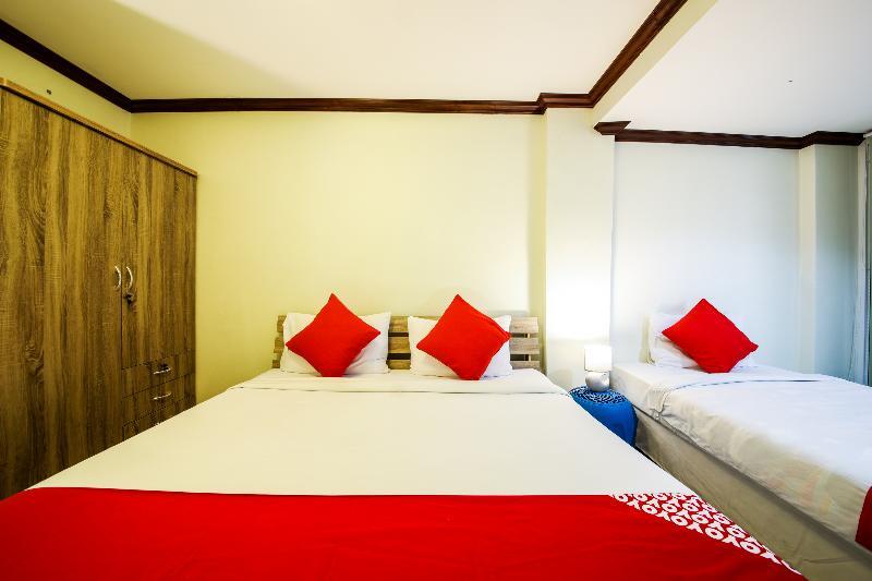 Oyo 118 Beach Walk Stay Patong Eksteriør bilde